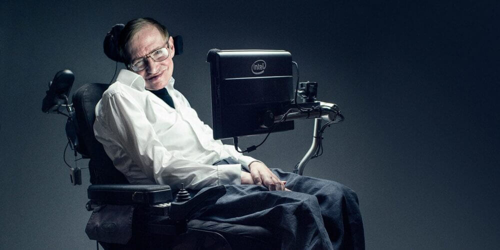 Stephen Hawking procura uma nova voz