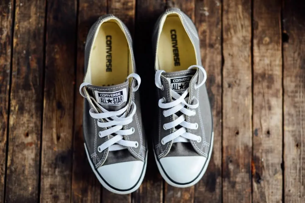 Converse apresenta novo logo