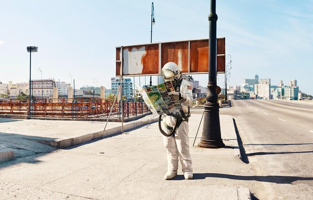 Um astronauta pelas ruas de Havana