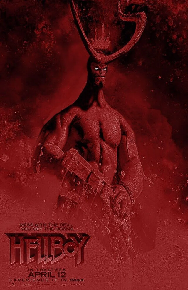 Um cabeçudo e desproporcional Hellboy no novo poster do filme