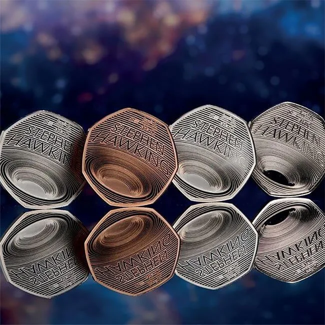 Homenagem à Stephen Hawking na moeda de 50 pence