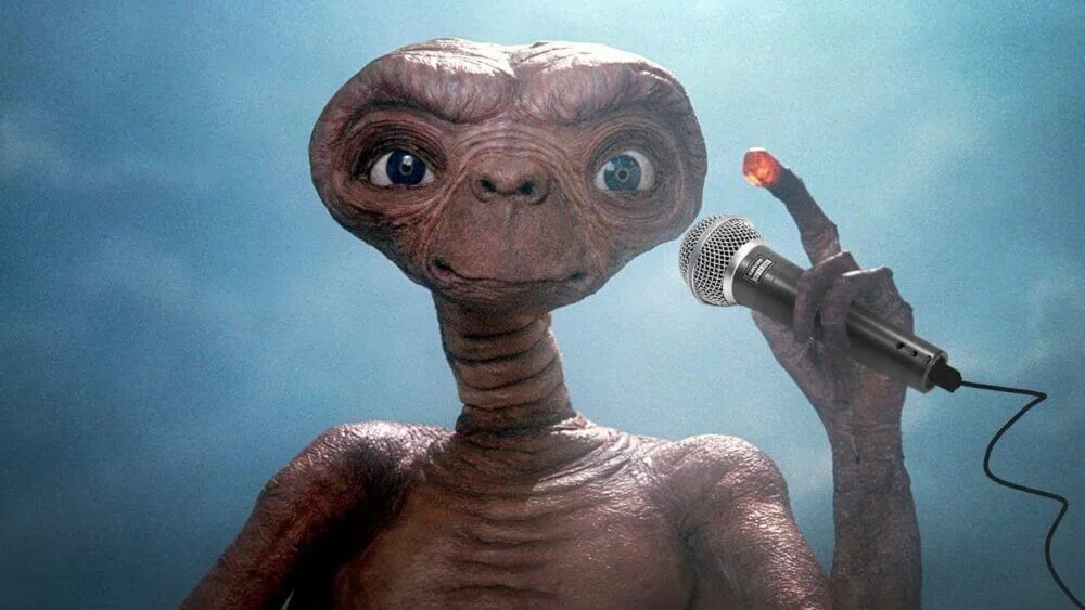 'E.T.', de Spielberg, retorna depois de 40 anos para visitar o Elliott