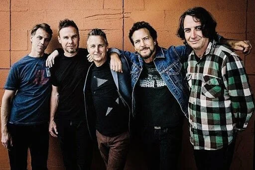 Pearl Jam convida artista do Instagram para criar novo clipe