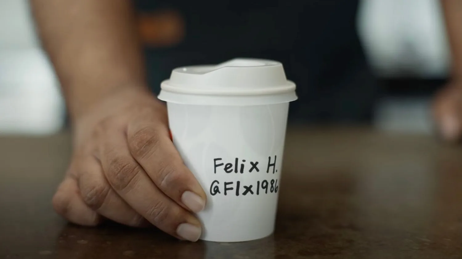 Apple lança comercial bem humorado para ajudar a visualizar a questão da privacidade