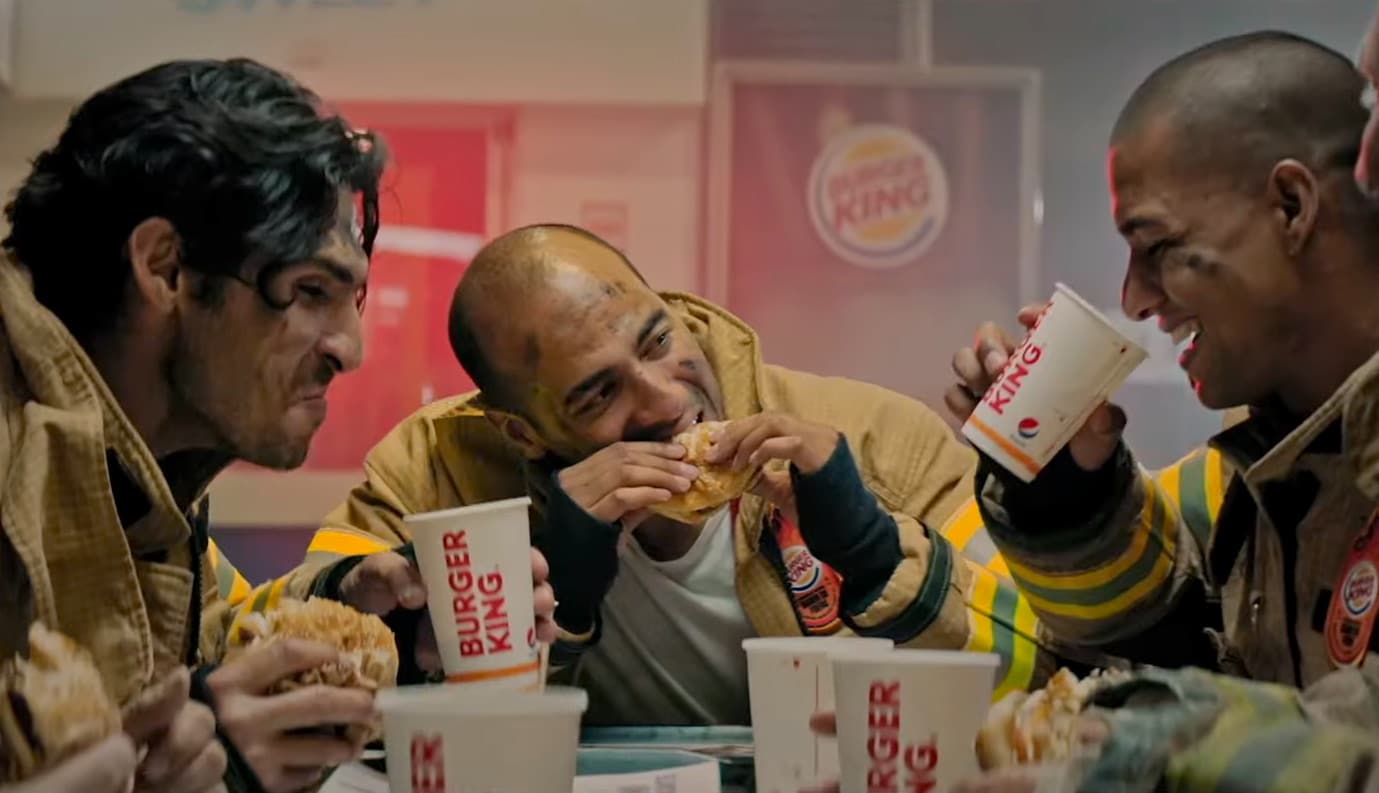 BK da Colômbia patrocina bombeiros com Whoppers sempre de graça