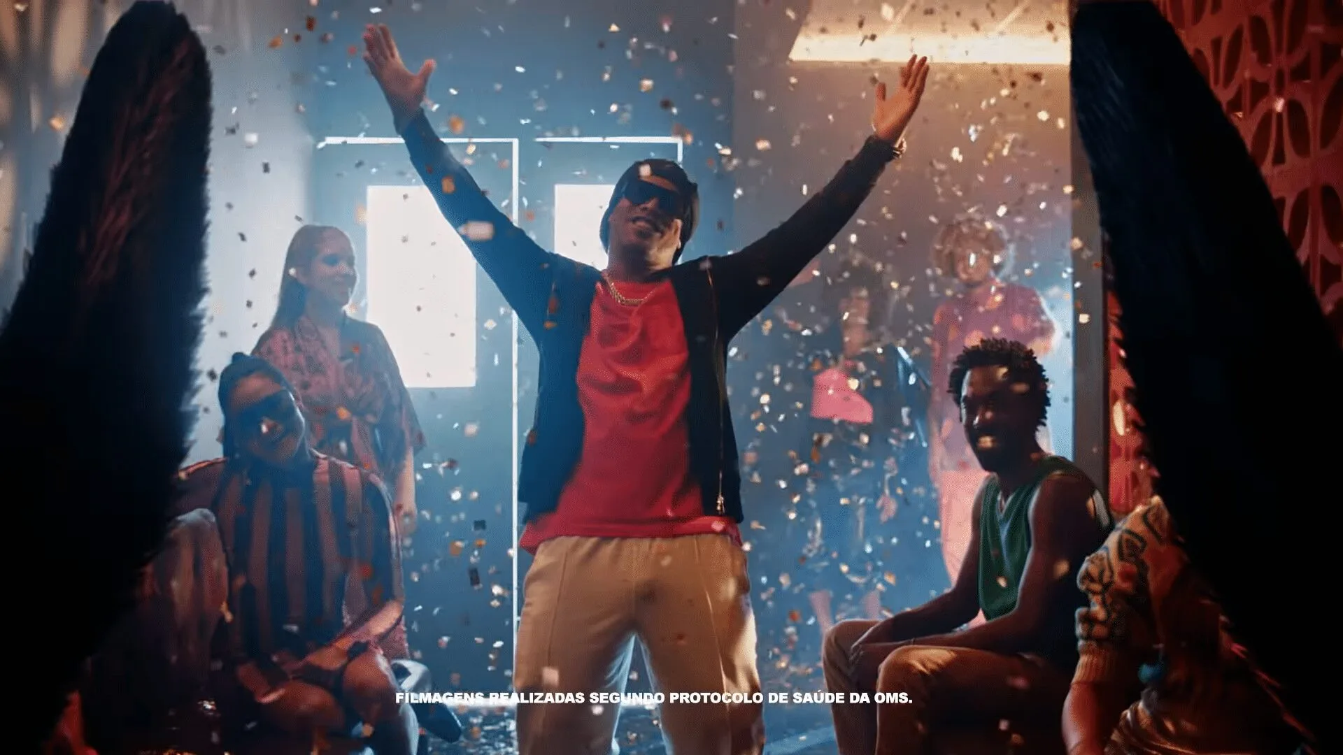 VMLY&R/Ponto: Ronaldinho Gaúcho é o "Dono da Black Toda"