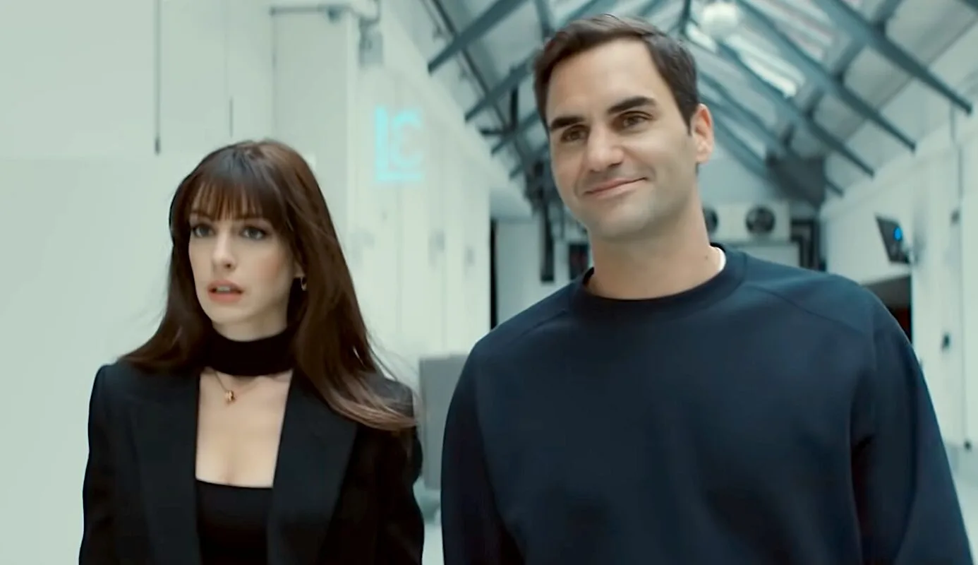 Roger Federer e Anne Hathaway ficam quase invisíveis diante de uma magistral Suíça