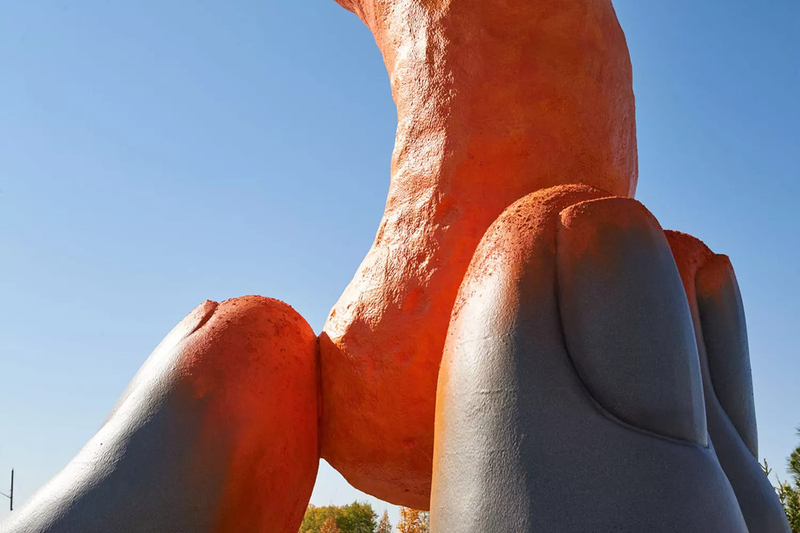 Cheetos ergue estátua de 5 metros no Canadá