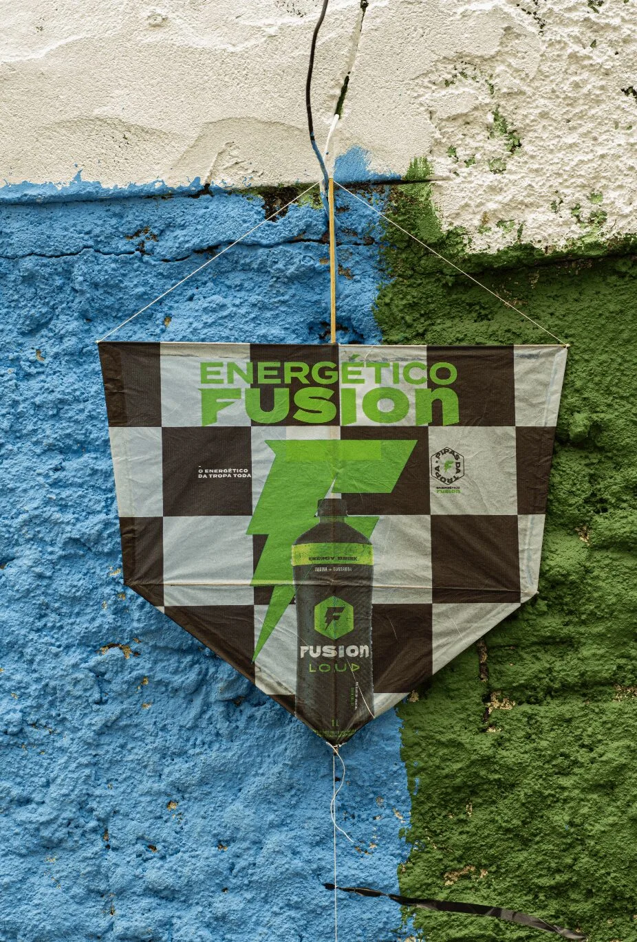 Para apoiar a cultura das pipas, o Energético Fusion transformou uma tradição das favelas em mídia.