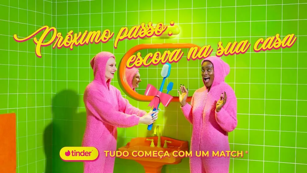 Tinder lança campanha global "Tudo Começa com um Match"