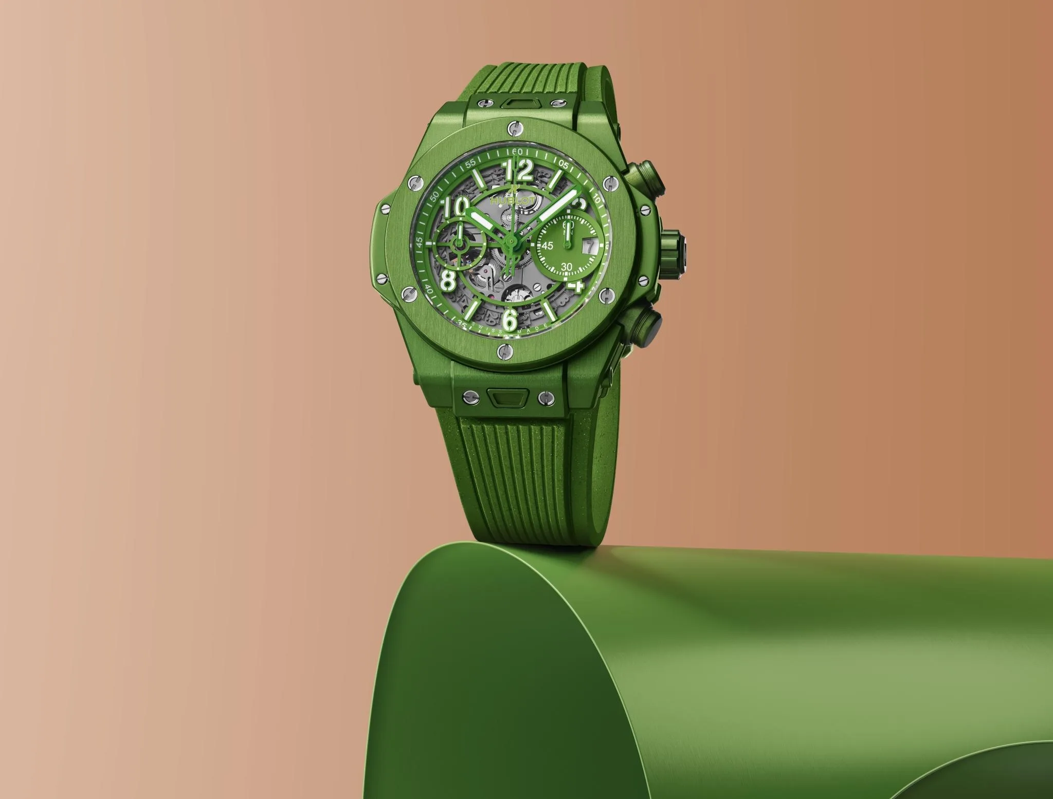 Hora do café: Hublot e Nespresso se unem em collab de luxo