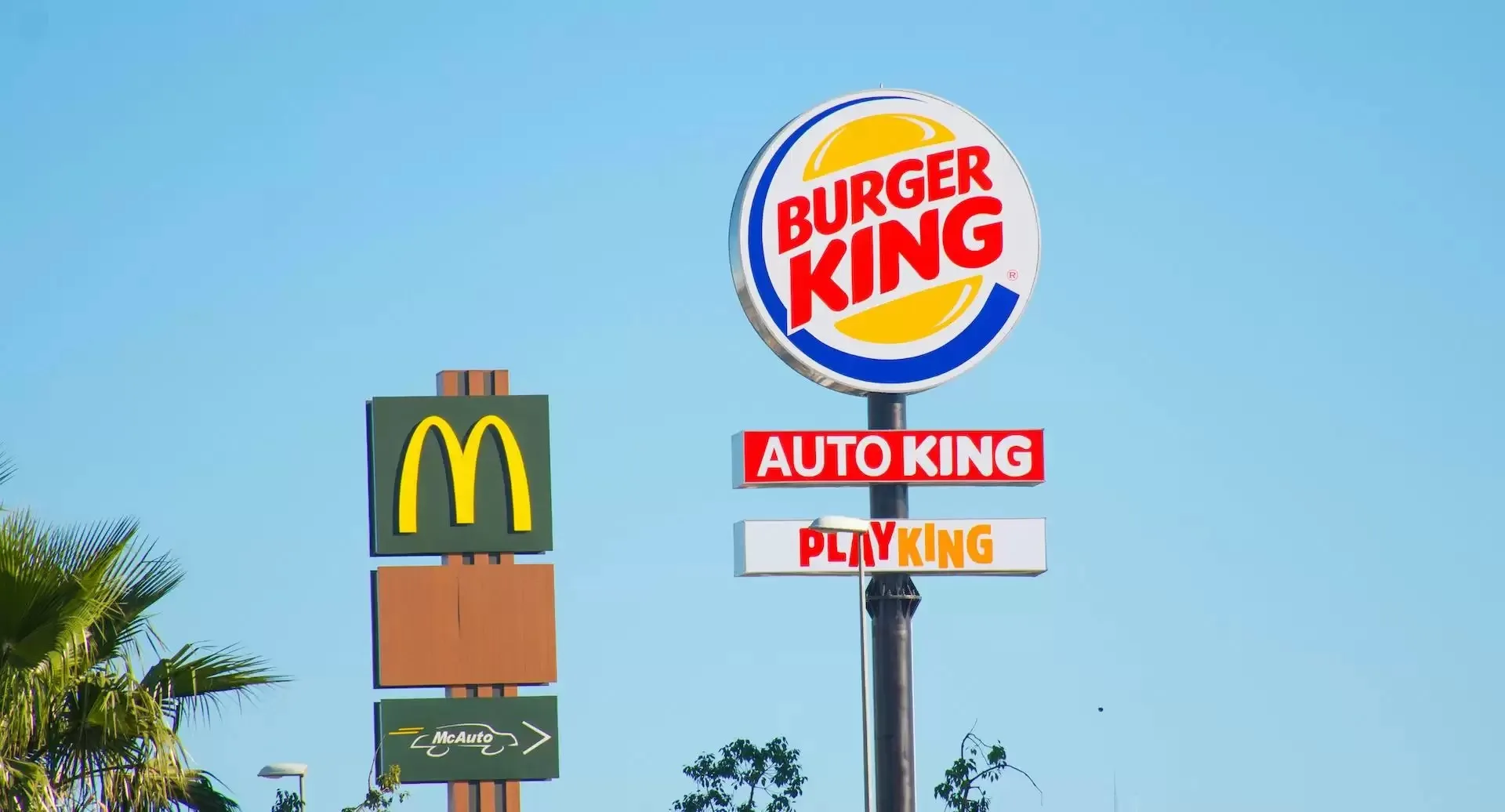 Por que lojas abrem próximas umas das outras?