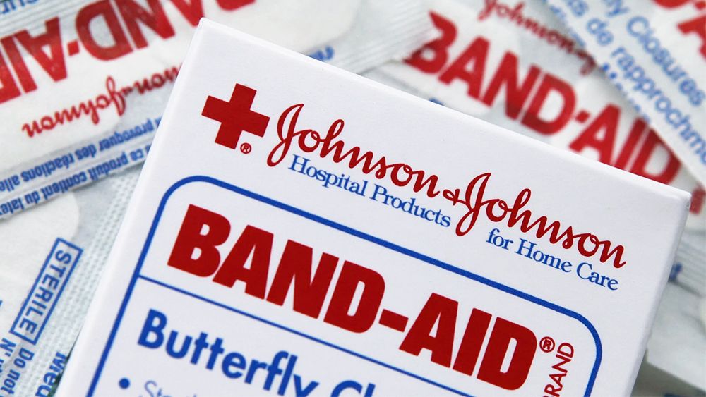 Johnson &amp; Johnson abandona marca cursiva de 137 anos e lança nova identidade visual