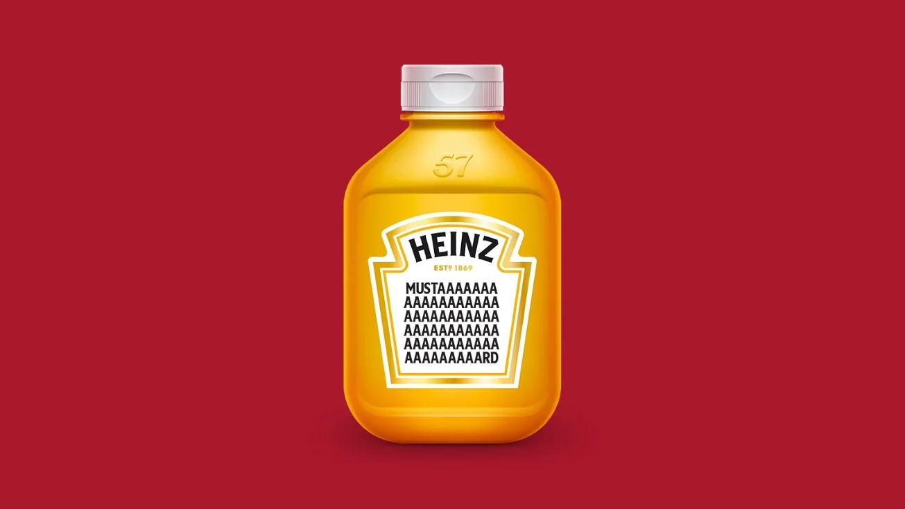 Frasco de mostarda Heinz com rótulo humorístico.