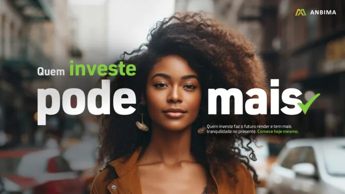 Mulher sorrindo com mensagem de investimento positivo.