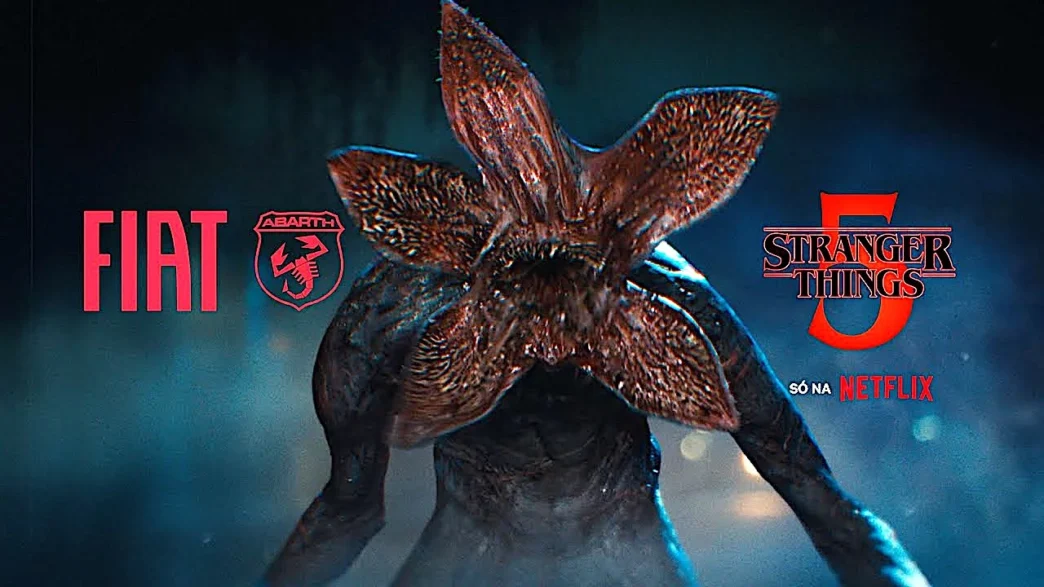 Monstro Demogorgon, logos Fiat, Abarth, Stranger Things 5.