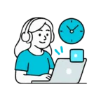 Pessoa trabalhando no laptop com fone de ouvido.