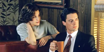 Cena da série Twin Peaks mostrando o clima misterioso da pequena cidade